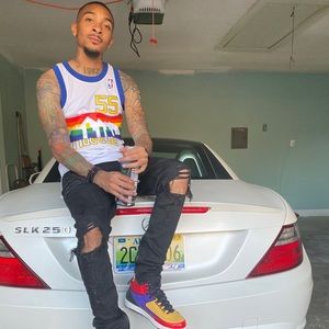 Meet your Posher, Joshua